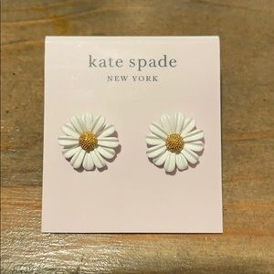 NWT- Kate Spade Daisy Earrings